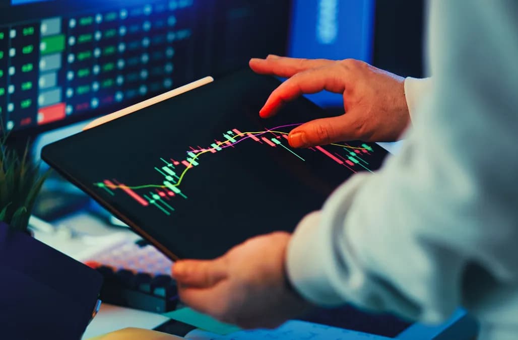 Les moyennes mobiles en trading : simple, exponentielle et MACD