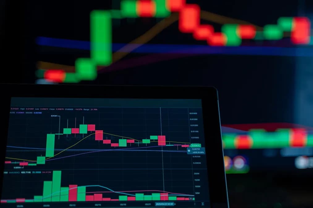 Systematic vs Discretionary Trading: Which to Choose?
