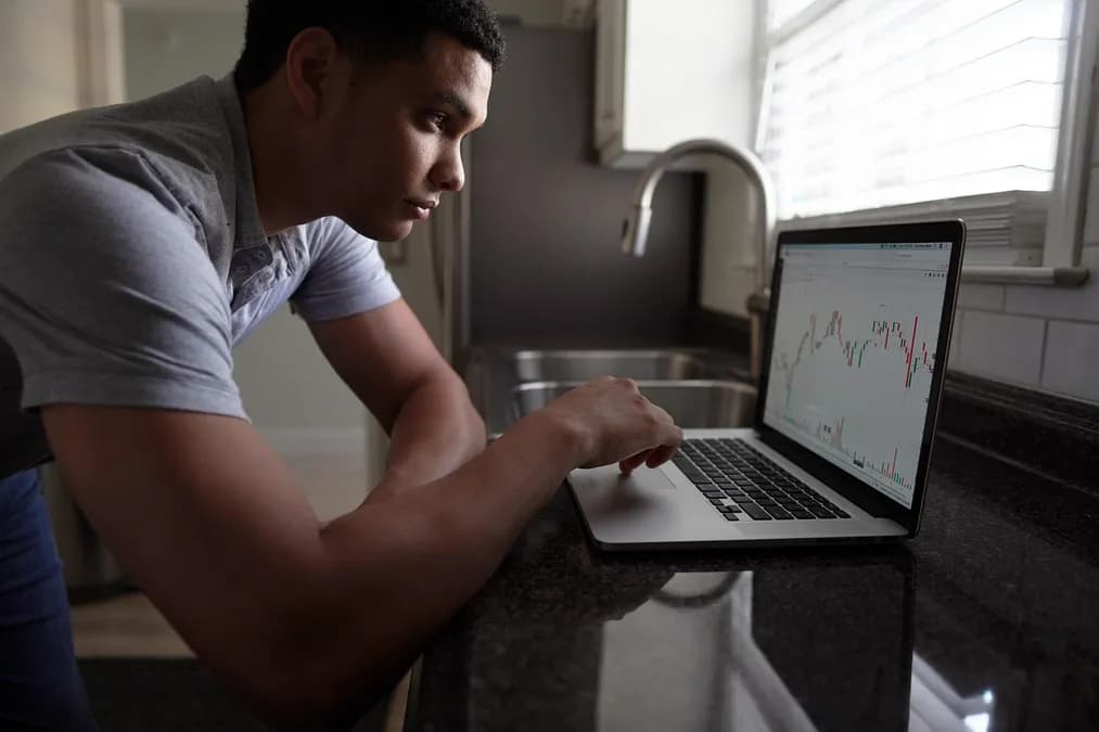 Comment backtester une stratégie de trading correctement