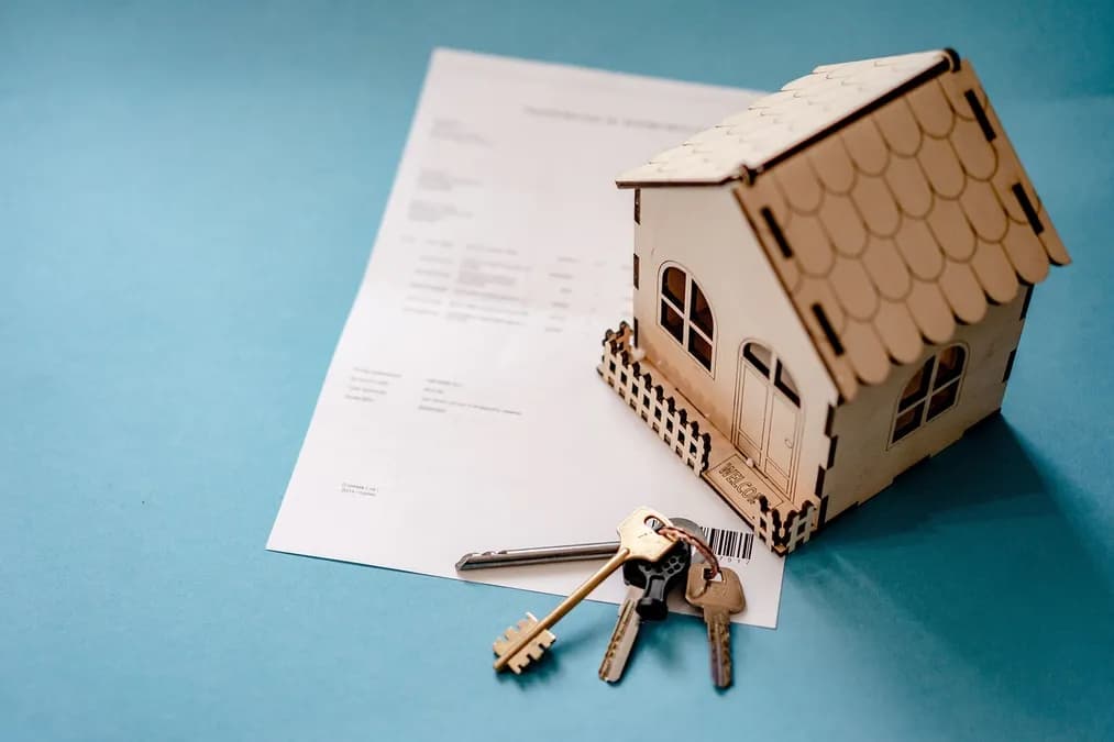 SCI under IR vs IS: What Taxation for Real Estate Investment
