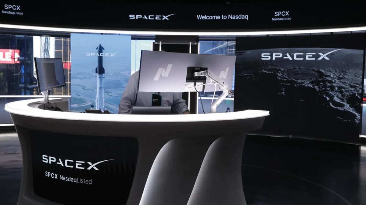 SpaceX chute de 38% depuis son sommet, Evercore ISI vise encore 65% de hausse