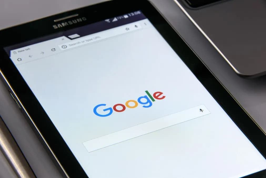 Ingénieur Google accusé de trading à l'intérieur sur Polymarket